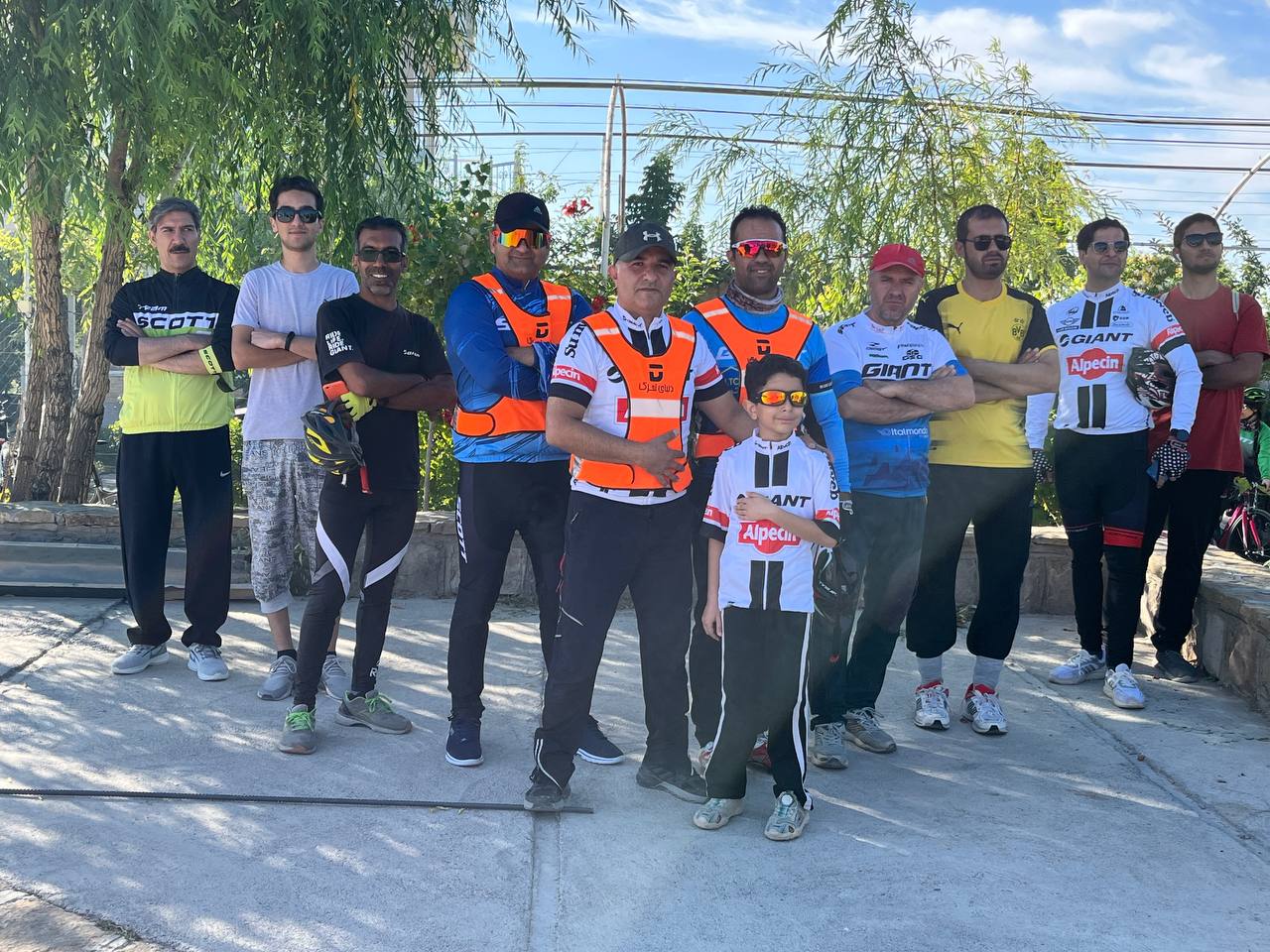 🔷 رکابزنی اعضای باشگاه دوچرخه‌سواری دنیای تحرک: مسیر شیروان تا روستای برزل‌آباد