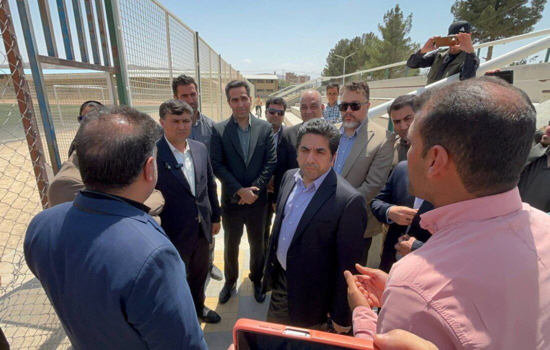 پیگیری وضعیت نامناسب استادیوم آزادی شیروان