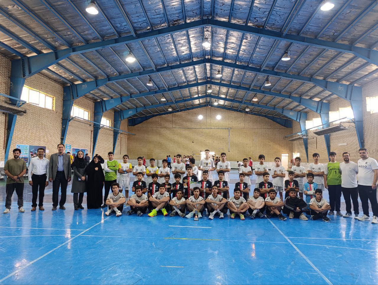 آذرخش شیروان قهرمان مسابقات استانی هندبال خردسالان پسر شد