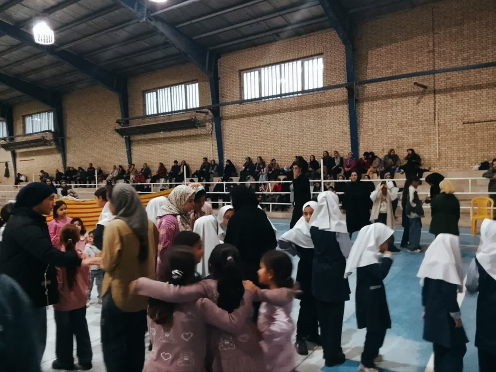 📌 برگزاری مسابقات دارت و طناب‌کشی به مناسبت میلاد امام علی (ع) در شیروان